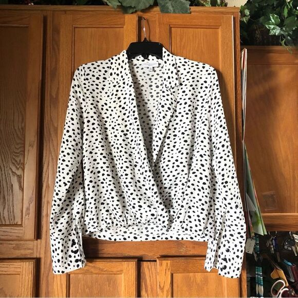 Anthropologie Collared Spotted Faux Wrap Long Sleeve Blouse Size S - Picture 1 of 11